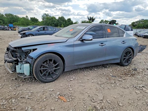 2016 INFINITI Q50