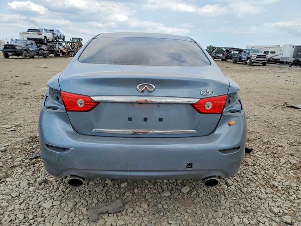 2016 INFINITI Q50