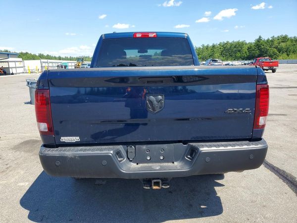 2022 RAM 1500 CLASSIC SLT