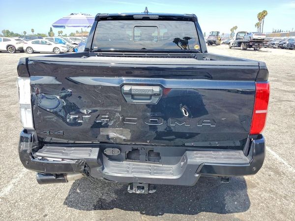 2025 TOYOTA TACOMA