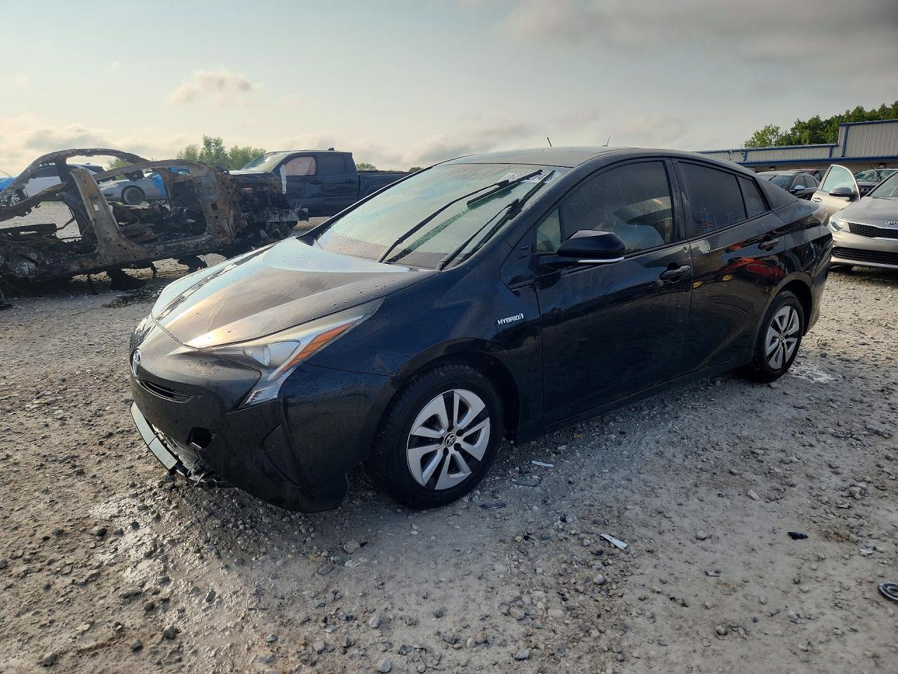 2016 TOYOTA PRIUS