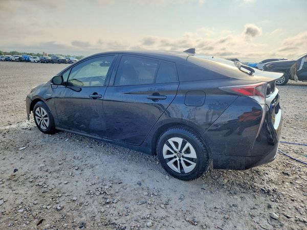 2016 TOYOTA PRIUS