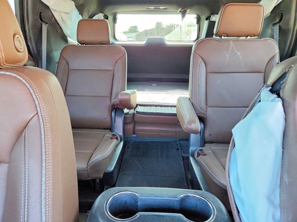 2024 CHEVROLET TAHOE High Country