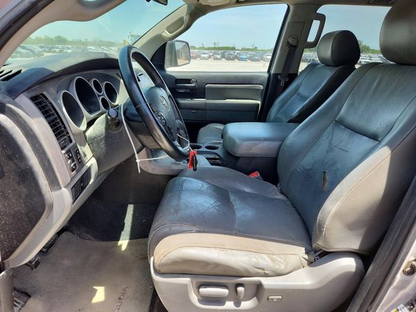 2012 TOYOTA SEQUOIA — DENT