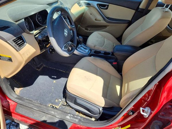 2013 HYUNDAI ELANTRA