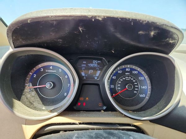2013 HYUNDAI ELANTRA