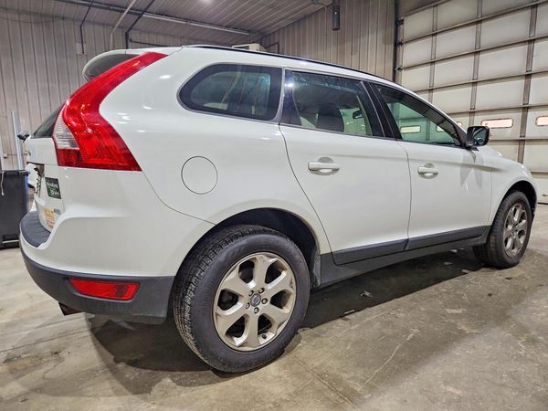 2013 VOLVO XC60