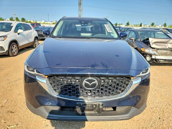 2023 MAZDA CX-5 Premium Package