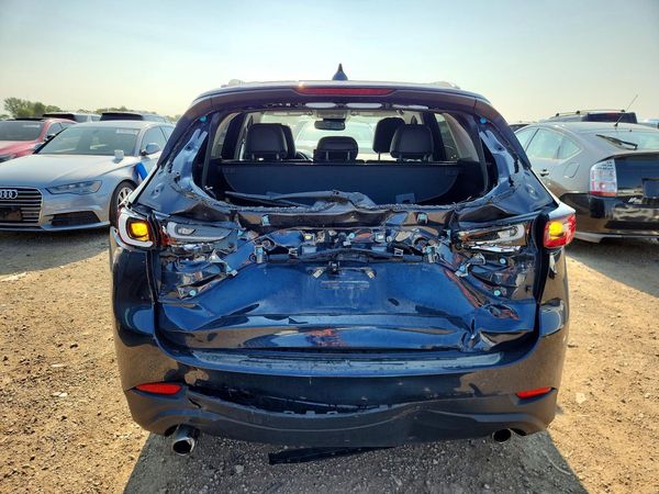 2023 MAZDA CX-5 Premium Package
