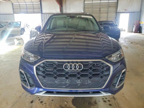 2022 AUDI Q5