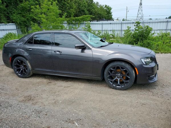 2019 CHRYSLER 300 300S — Passenger 3/4