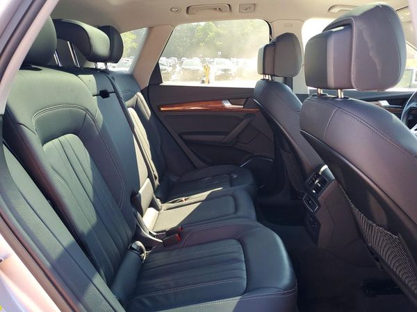 2023 AUDI Q5 quattro Premium