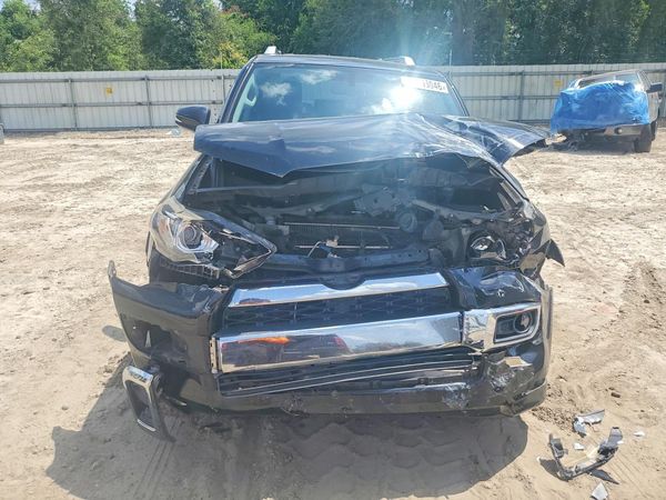 2018 TOYOTA 4RUNNER Ltd/SR5/SR5 Premium