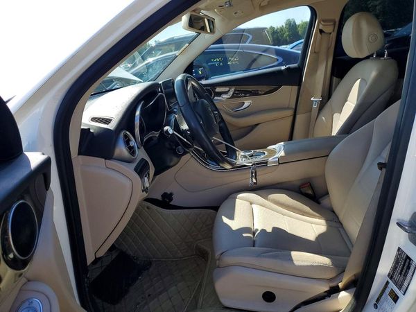 2017 MERCEDES-BENZ GLC GLC300