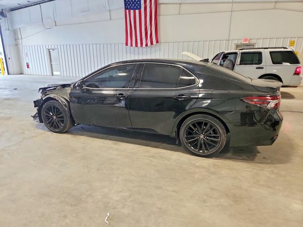 2022 TOYOTA CAMRY