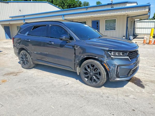 2021 KIA SORENTO SX, SXP