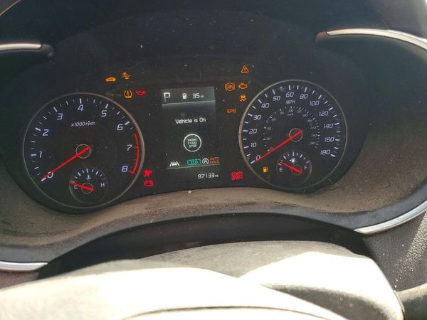 2022 KIA STINGER