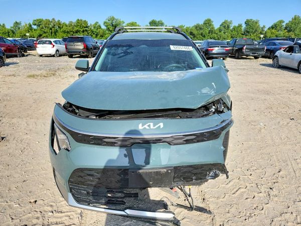 2023 KIA NIRO