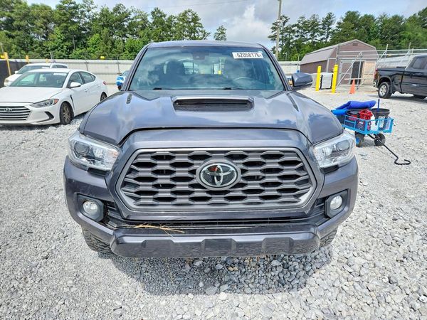 2022 TOYOTA TACOMA SR5