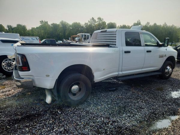 2017 RAM 3500 ST