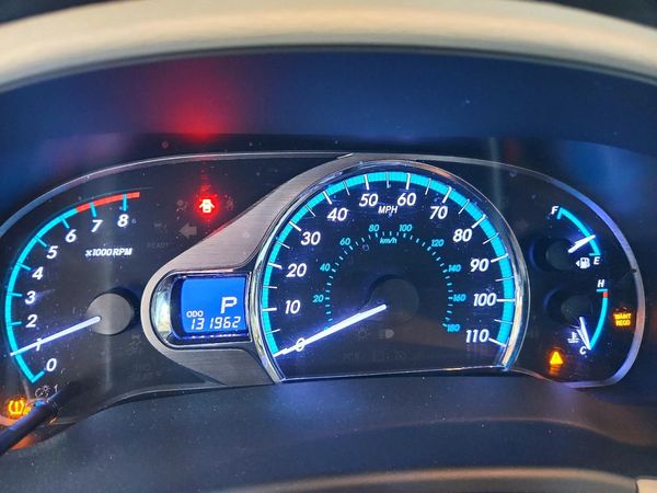 2014 TOYOTA SIENNA