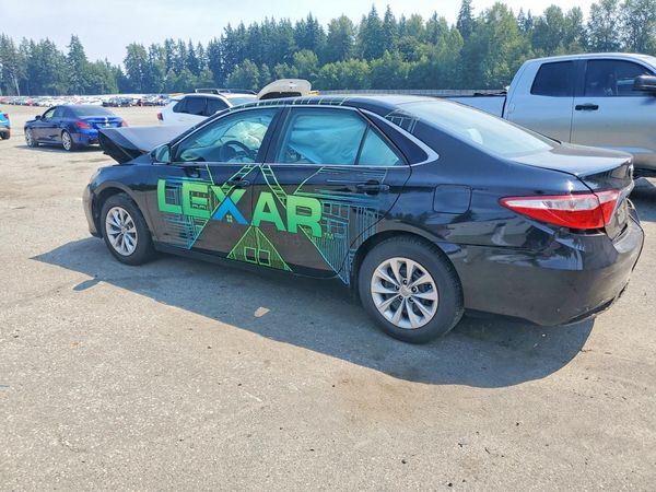 2015 TOYOTA CAMRY