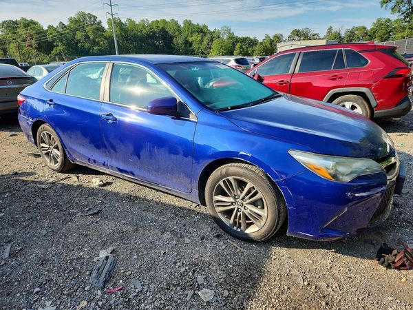 2015 TOYOTA CAMRY
