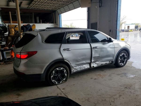 2015 HYUNDAI SANTA FE GL
