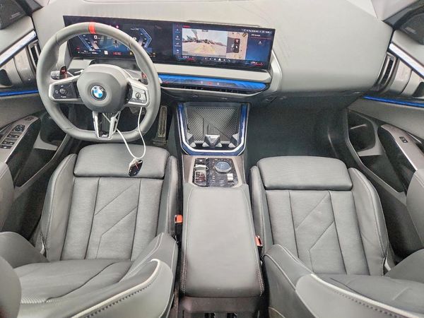 2025 BMW X3 M50