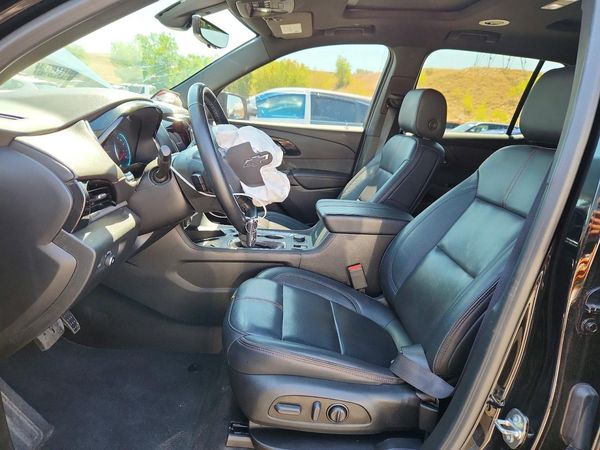 2023 CHEVROLET TRAVERSE RS — DENT