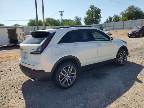 2019 CADILLAC XT4 Sport