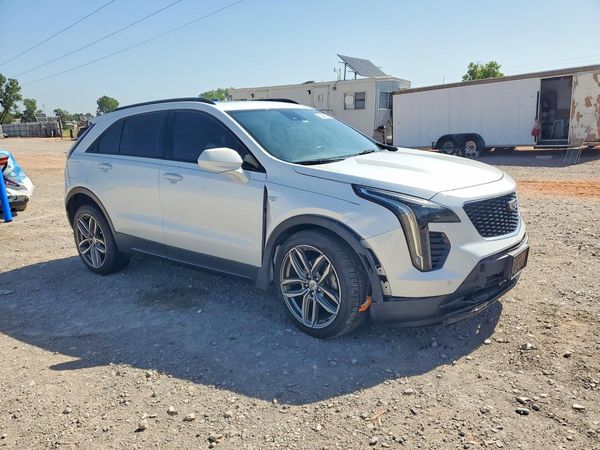 2019 CADILLAC XT4 Sport