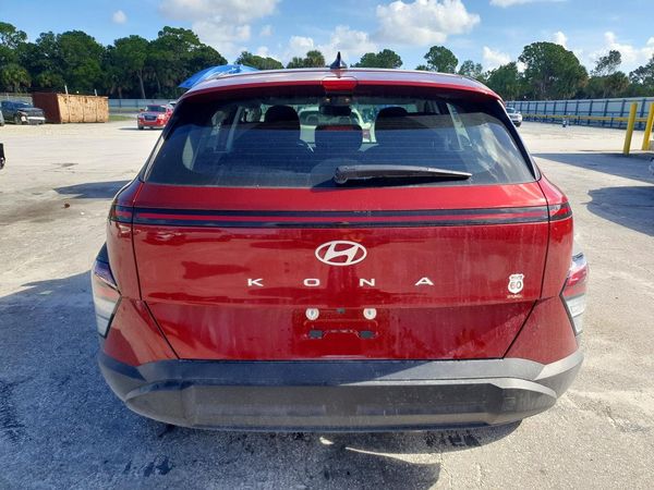 2026 HYUNDAI KONA SE
