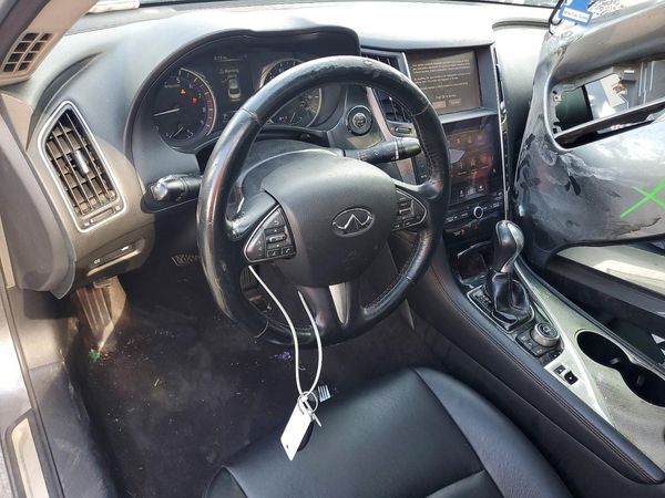 2017 INFINITI Q50