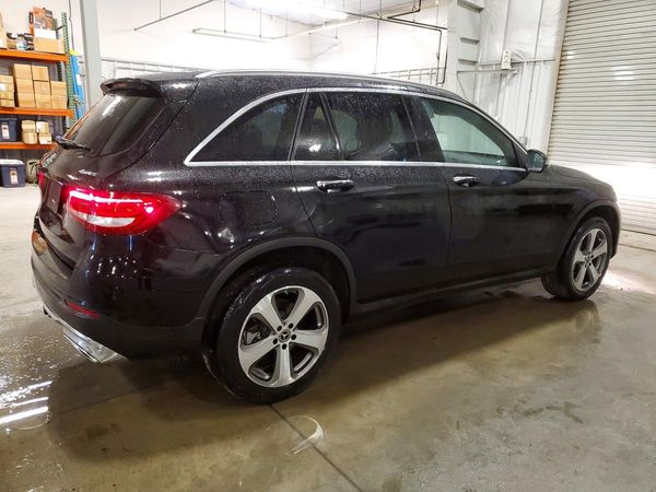 2019 MERCEDES-BENZ GLC GLC 300-4M