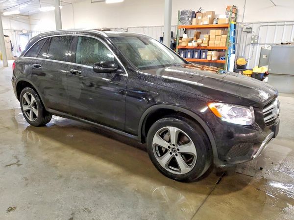 2019 MERCEDES-BENZ GLC GLC 300-4M