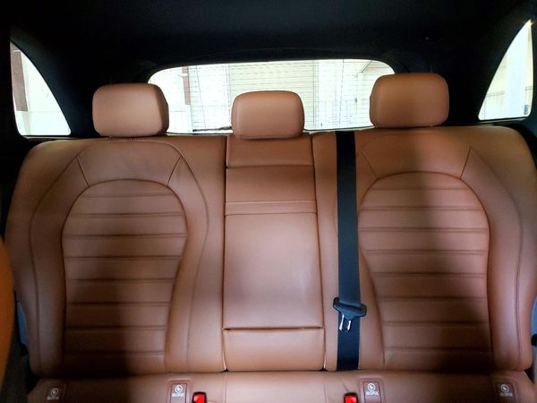 2019 MERCEDES-BENZ GLC GLC 300-4M