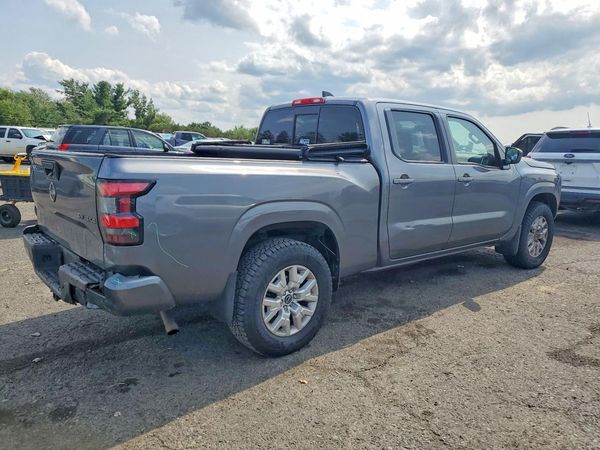 2022 NISSAN FRONTIER