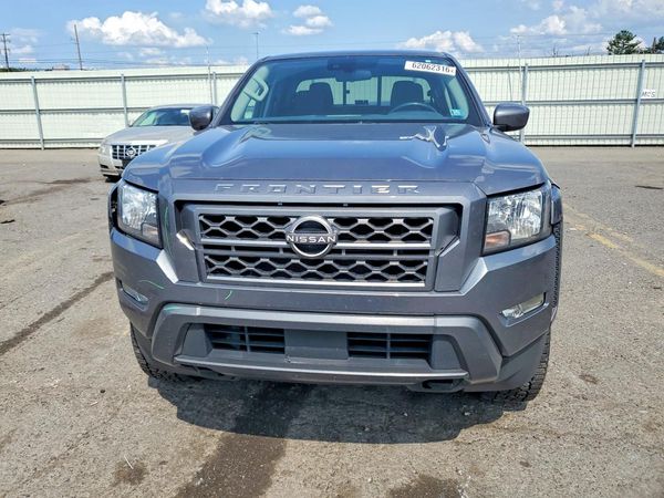 2022 NISSAN FRONTIER