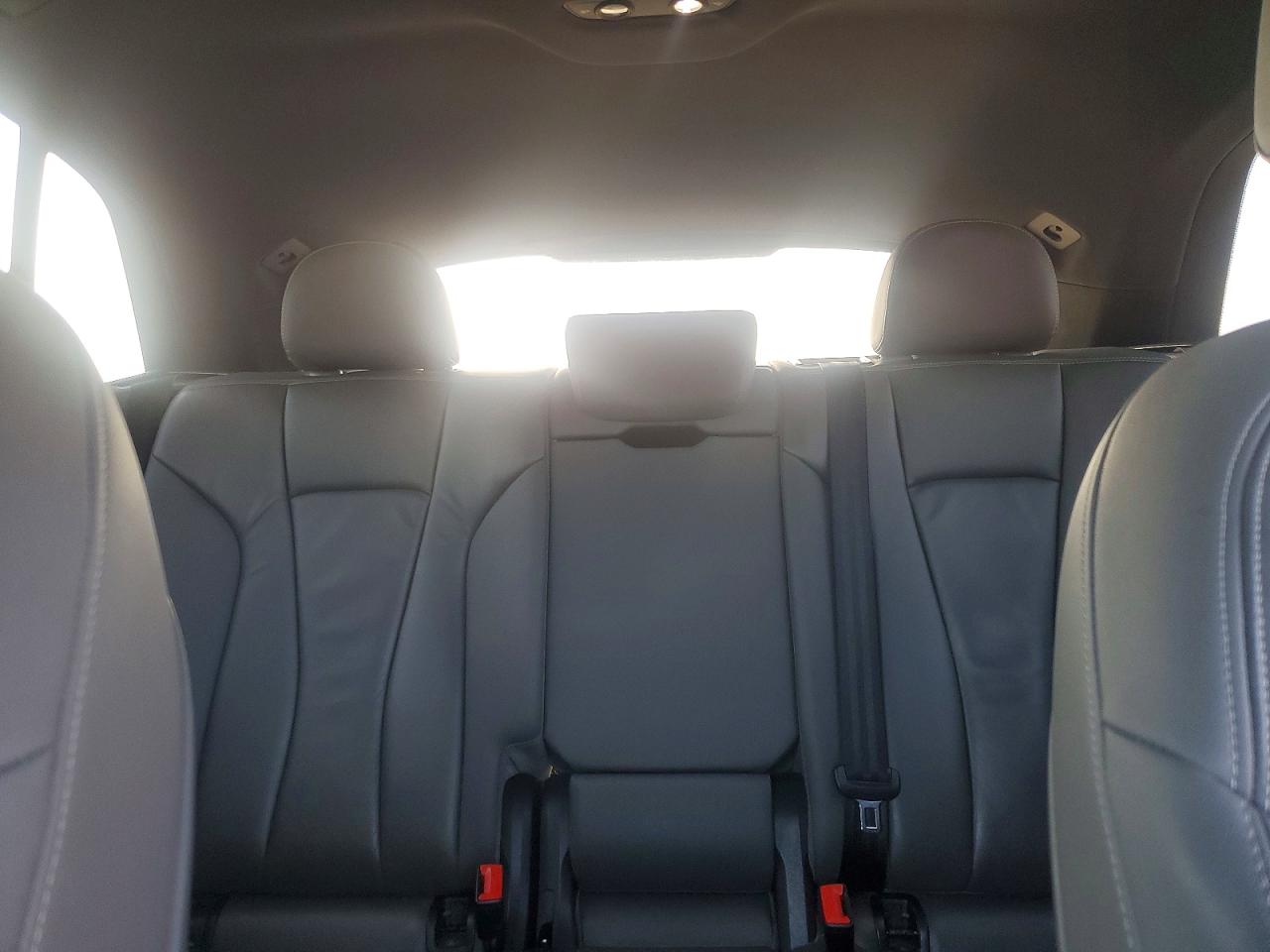 2019 AUDI Q8 Premium