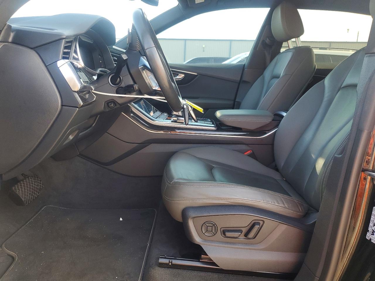 2019 AUDI Q8 Premium