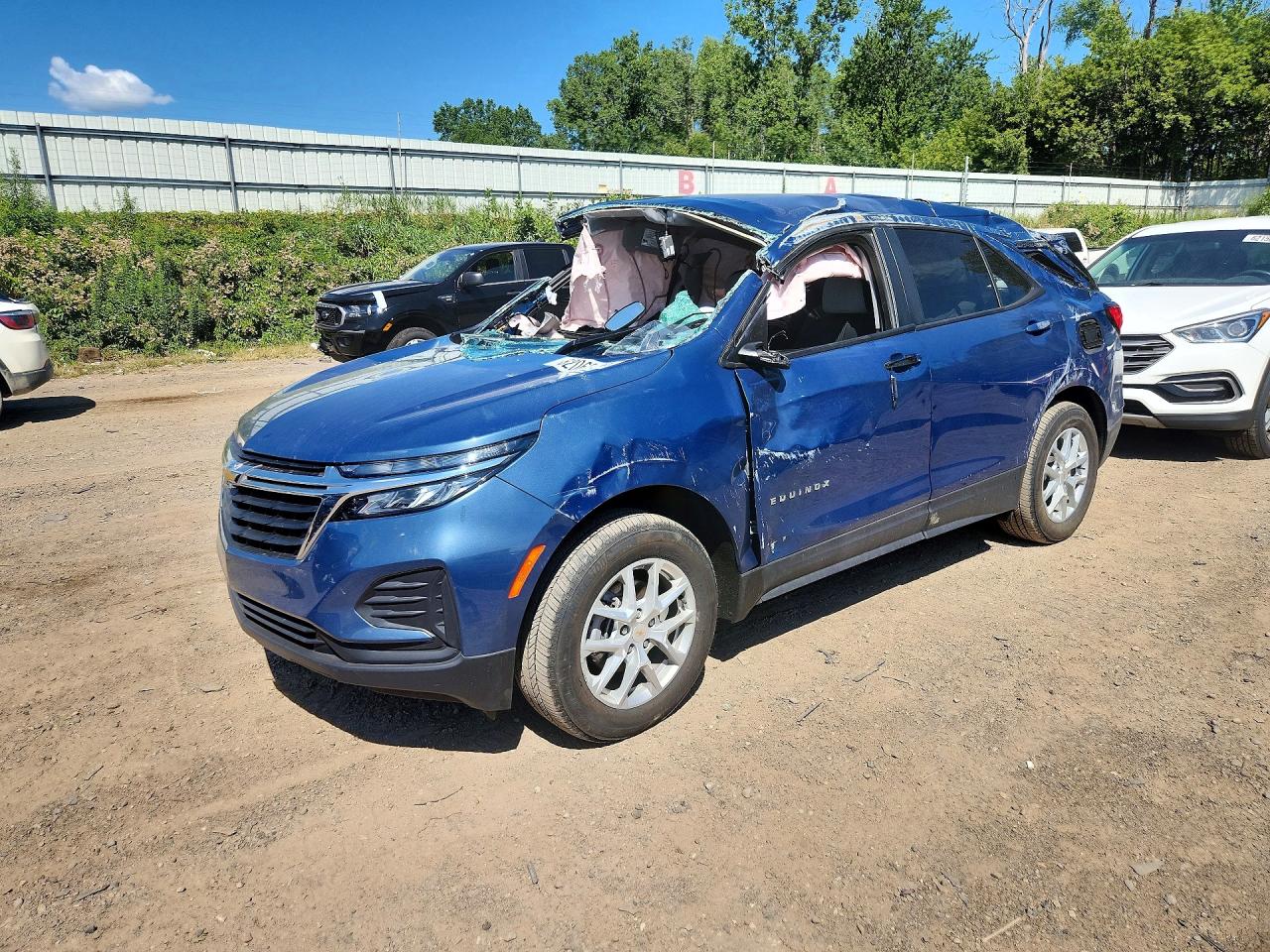 2024 CHEVROLET EQUINOX LS