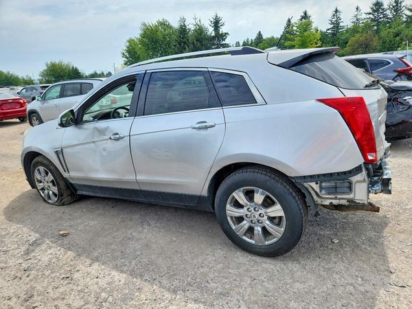 2014 CADILLAC SRX Luxury