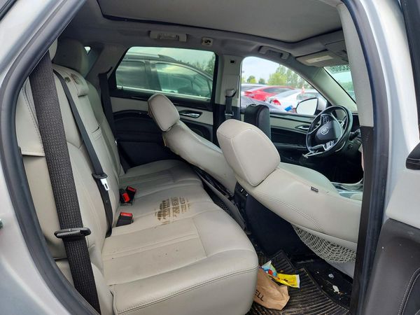 2014 CADILLAC SRX Luxury