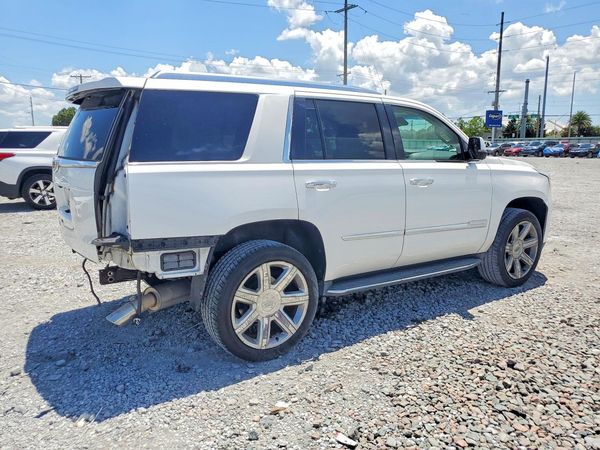 2018 CADILLAC ESCALADE Luxury