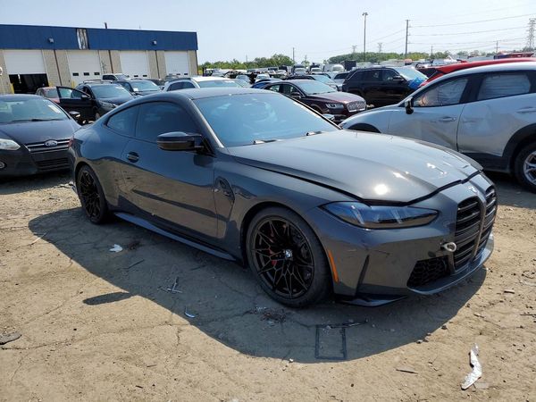 2025 BMW M4