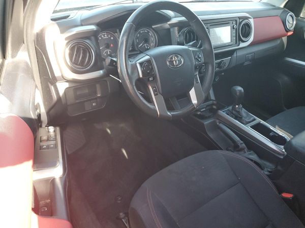 2019 TOYOTA TACOMA SR5