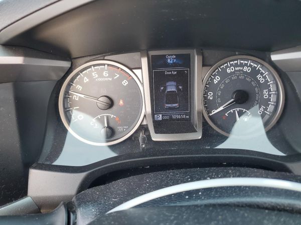 2019 TOYOTA TACOMA SR5