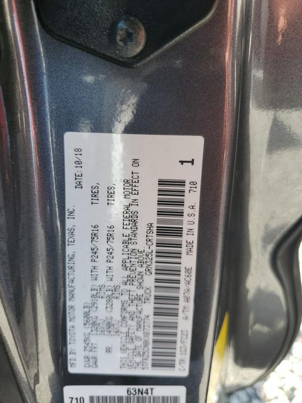2019 TOYOTA TACOMA SR5