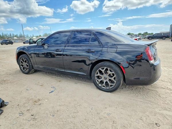 2018 CHRYSLER 300